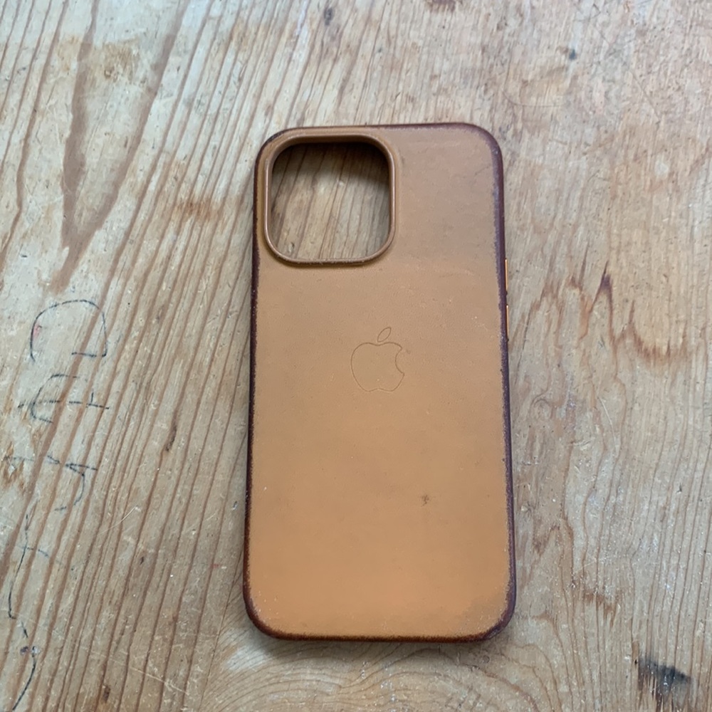iPhone 13 Pro leather case